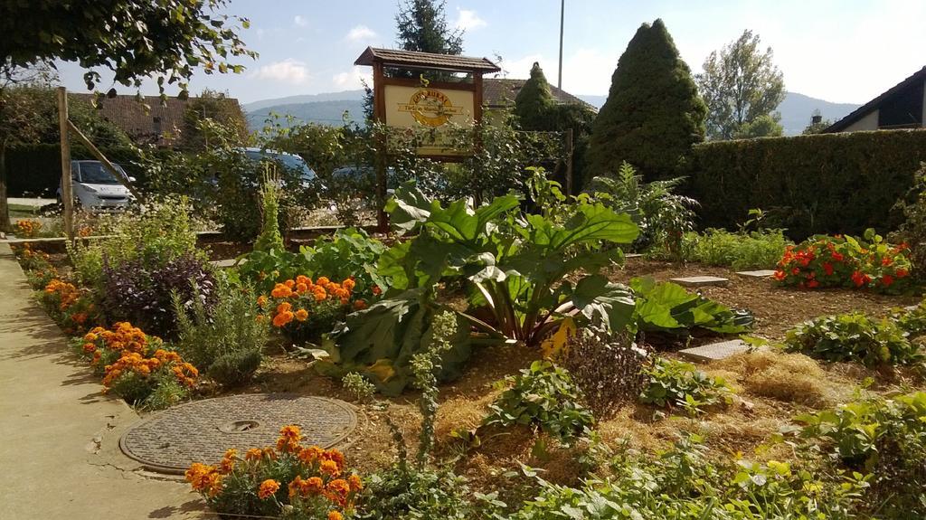 Hotel-Gite Rural A 3 Km De Delemont Courcelon Экстерьер фото
